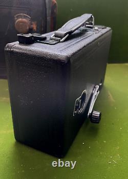 Vintage 1929 Cine Kodak 16mm Model B with leather case in excellent condition